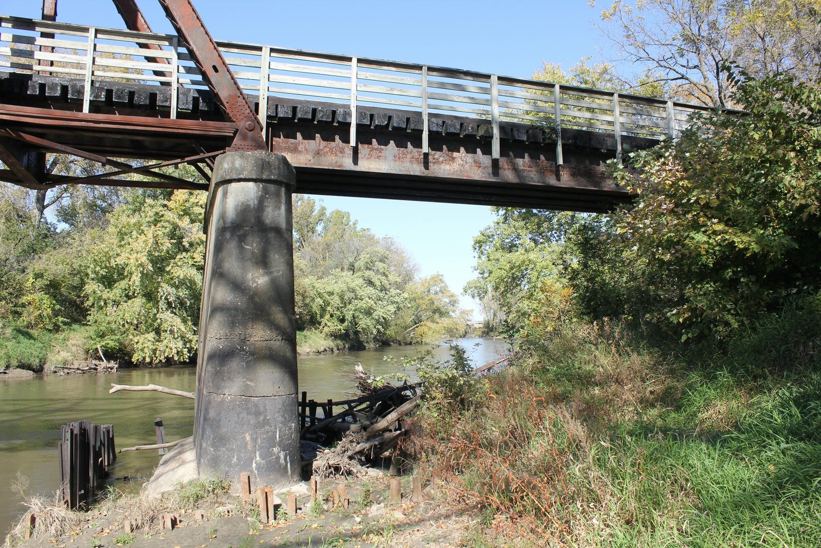 East approach beam